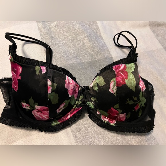 You’ll feel sexy cute in this one!! - Picture 1 of 3